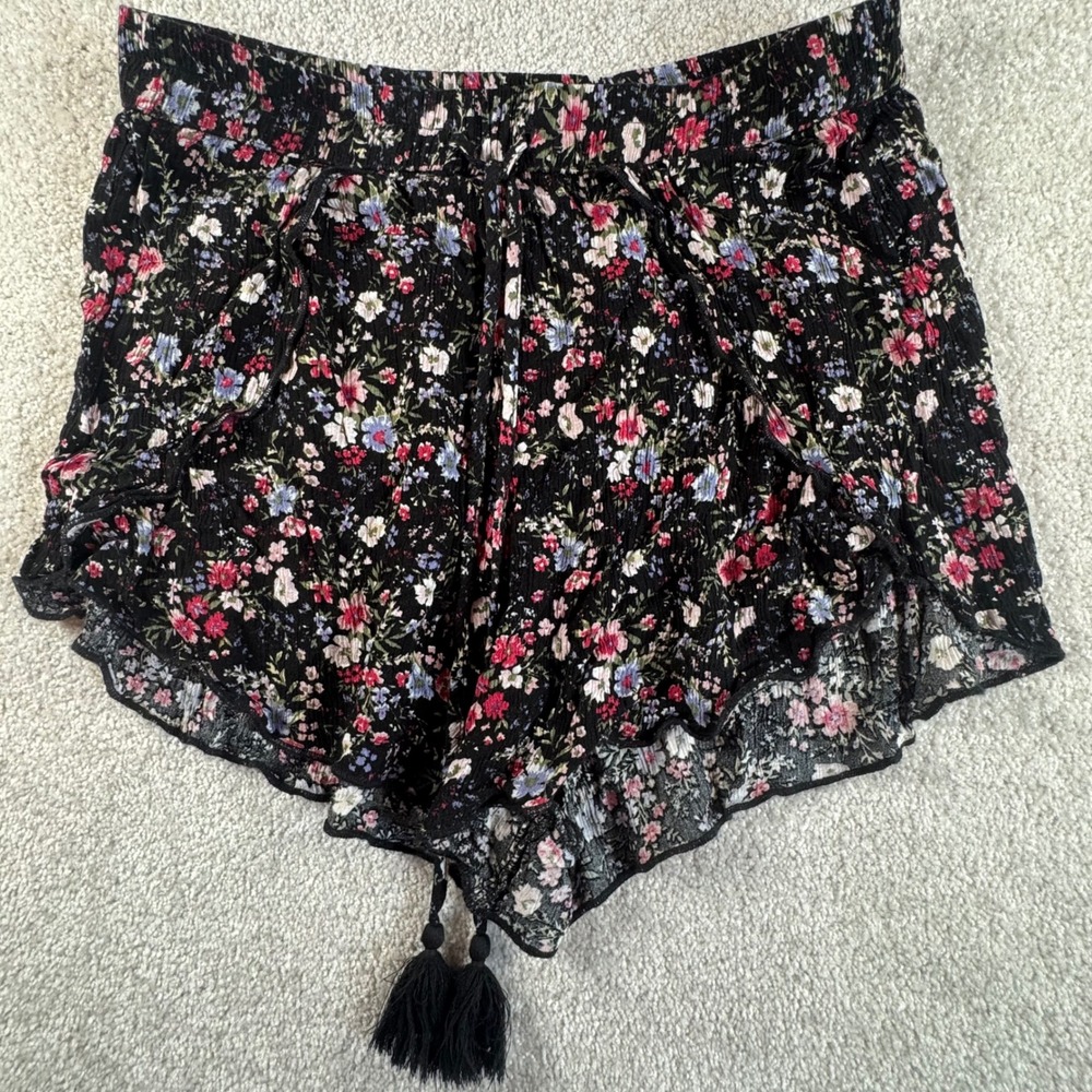 American Eagle Floral Smocked Soft Shorts Black Ruffle Tassel Boho Womens Medium